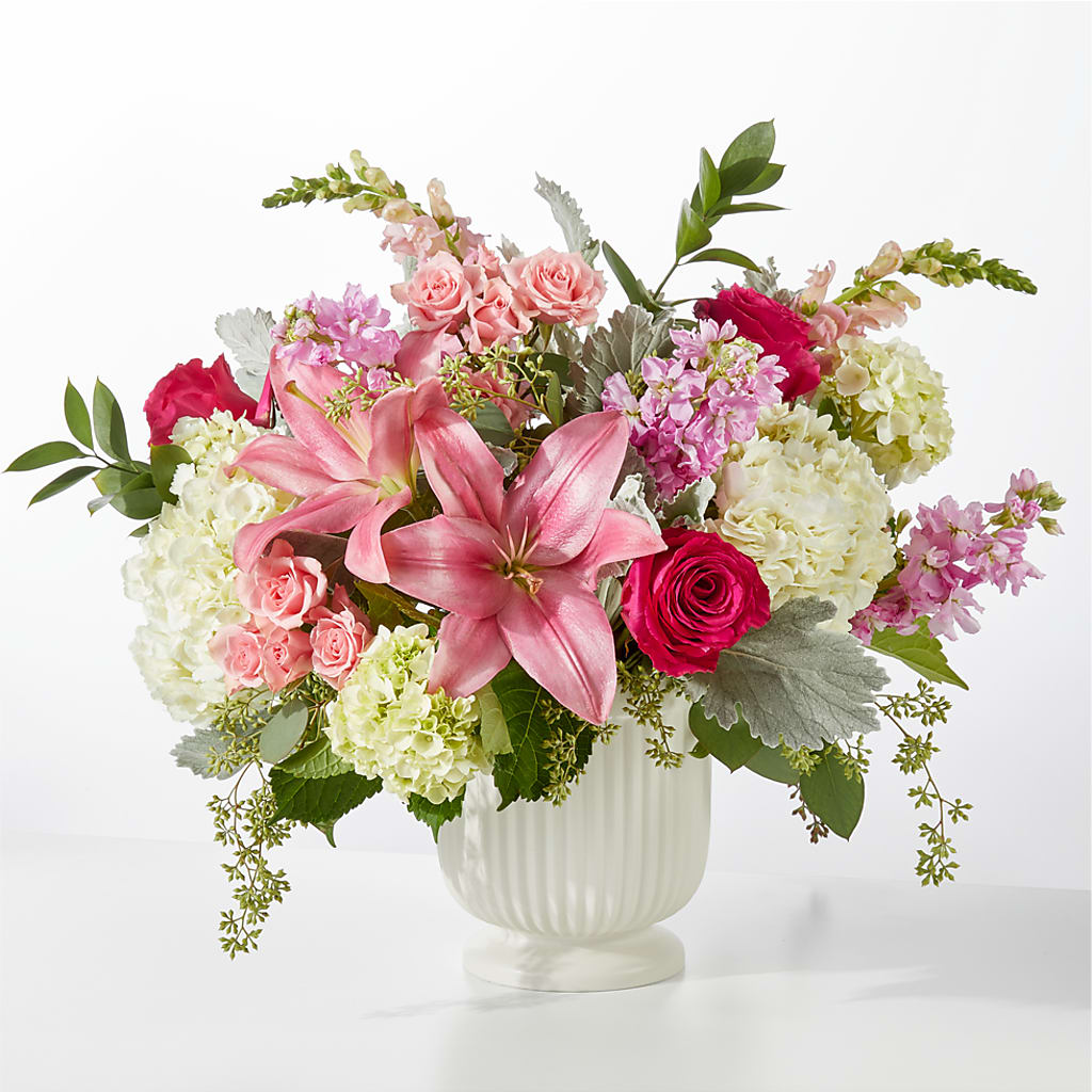 Antique Shopping Bouquet – The Rose Shop, Kerrville TX