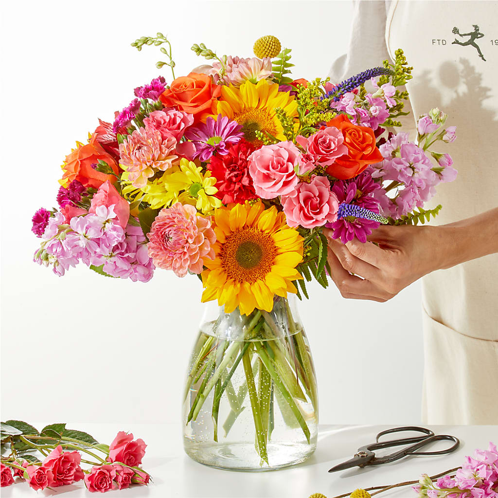 Cue the Confetti - A Florist Original – The Rose Shop, Kerrville TX
