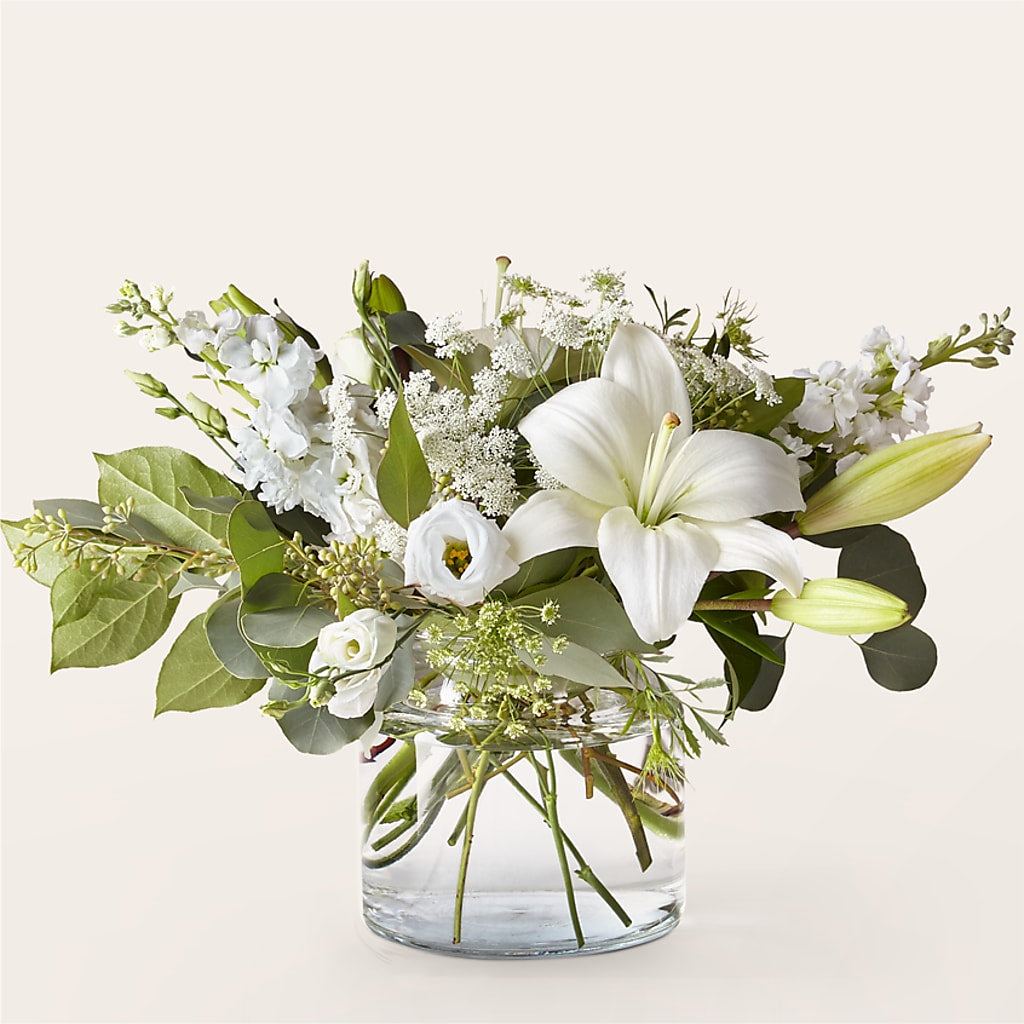 Alluring Elegance Bouquet – The Rose Shop, Kerrville TX