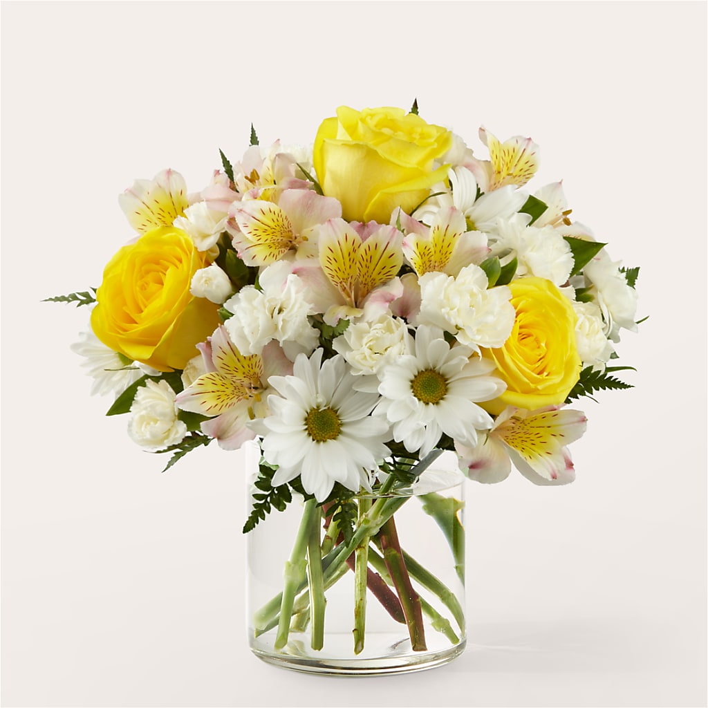 Gleeful Bouquet – The Rose Shop, Kerrville TX