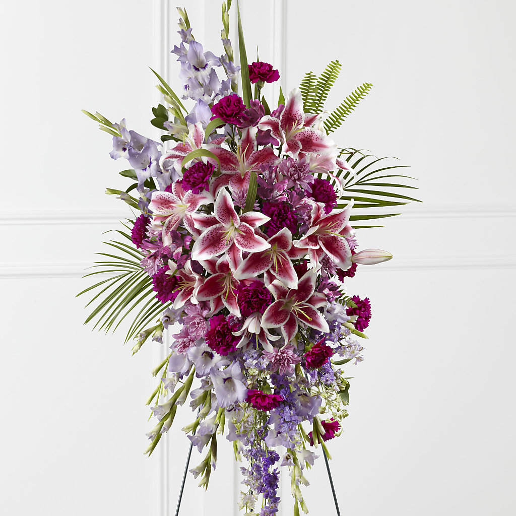 Tender Touch Standing Spray – The Rose Shop, Kerrville TX