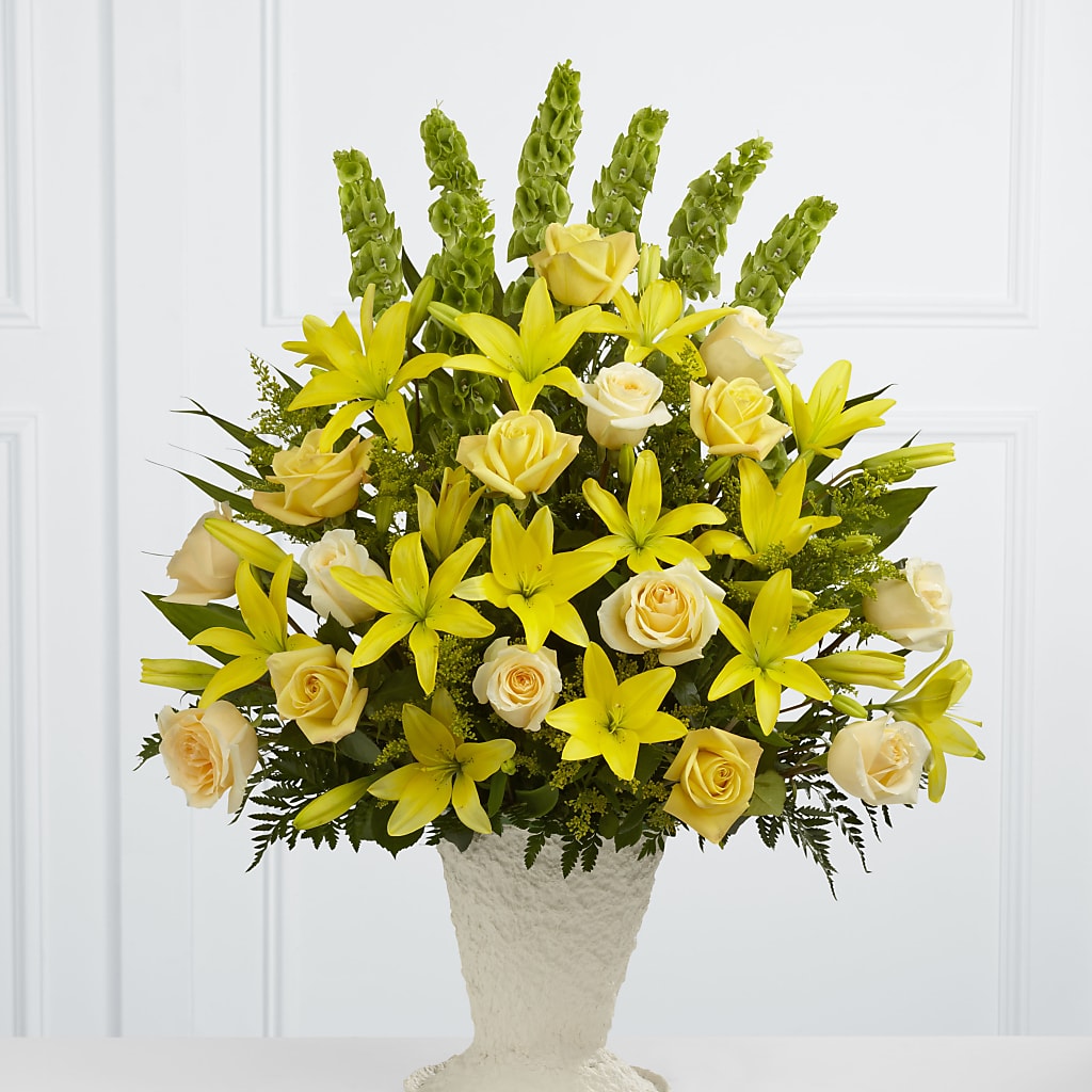 Golden Memories Arrangement – The Rose Shop, Kerrville TX