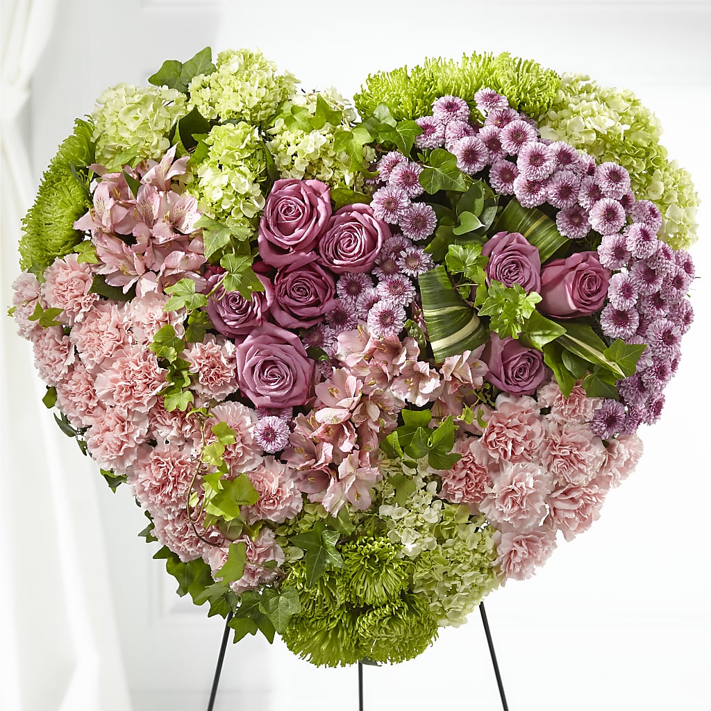 Heartwarming Standing Heart – The Rose Shop, Kerrville TX