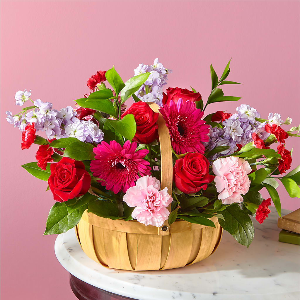 Pink Picnic Basket – The Rose Shop, Kerrville TX