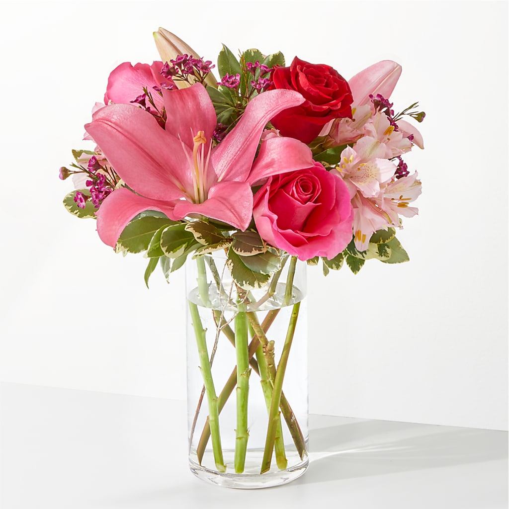 Lucky in Love Bouquet – The Rose Shop, Kerrville TX