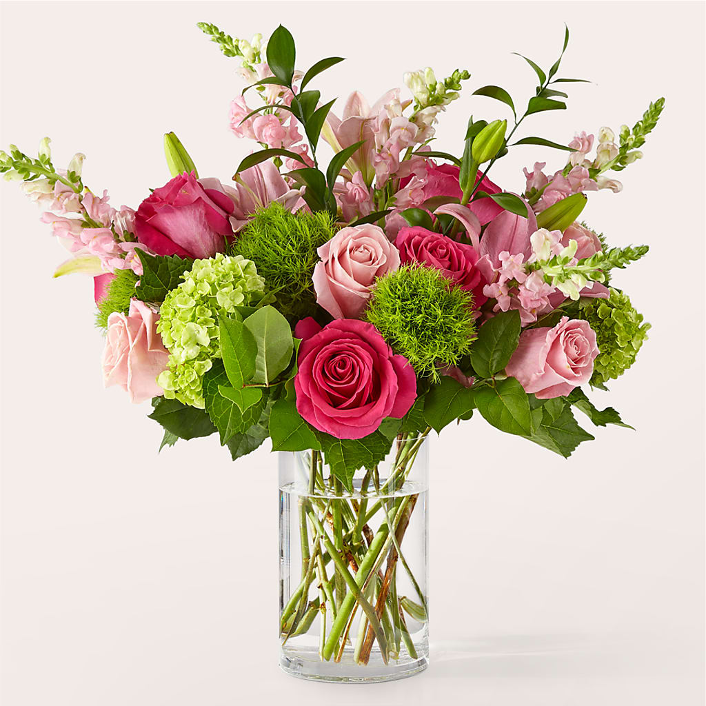 Fit for a Queen Luxury Bouquet – The Rose Shop, Kerrville TX