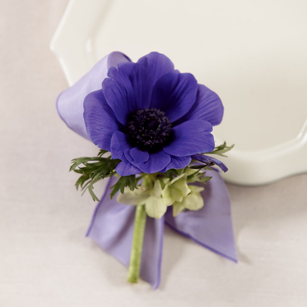 Purple Passion Boutonniere – The Rose Shop, Kerrville TX
