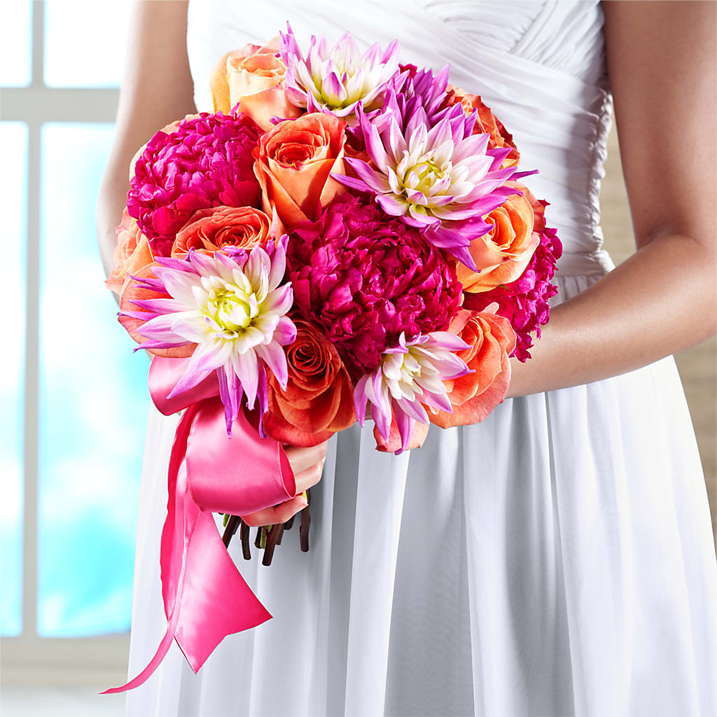 New Love Bouquet – The Rose Shop, Kerrville TX
