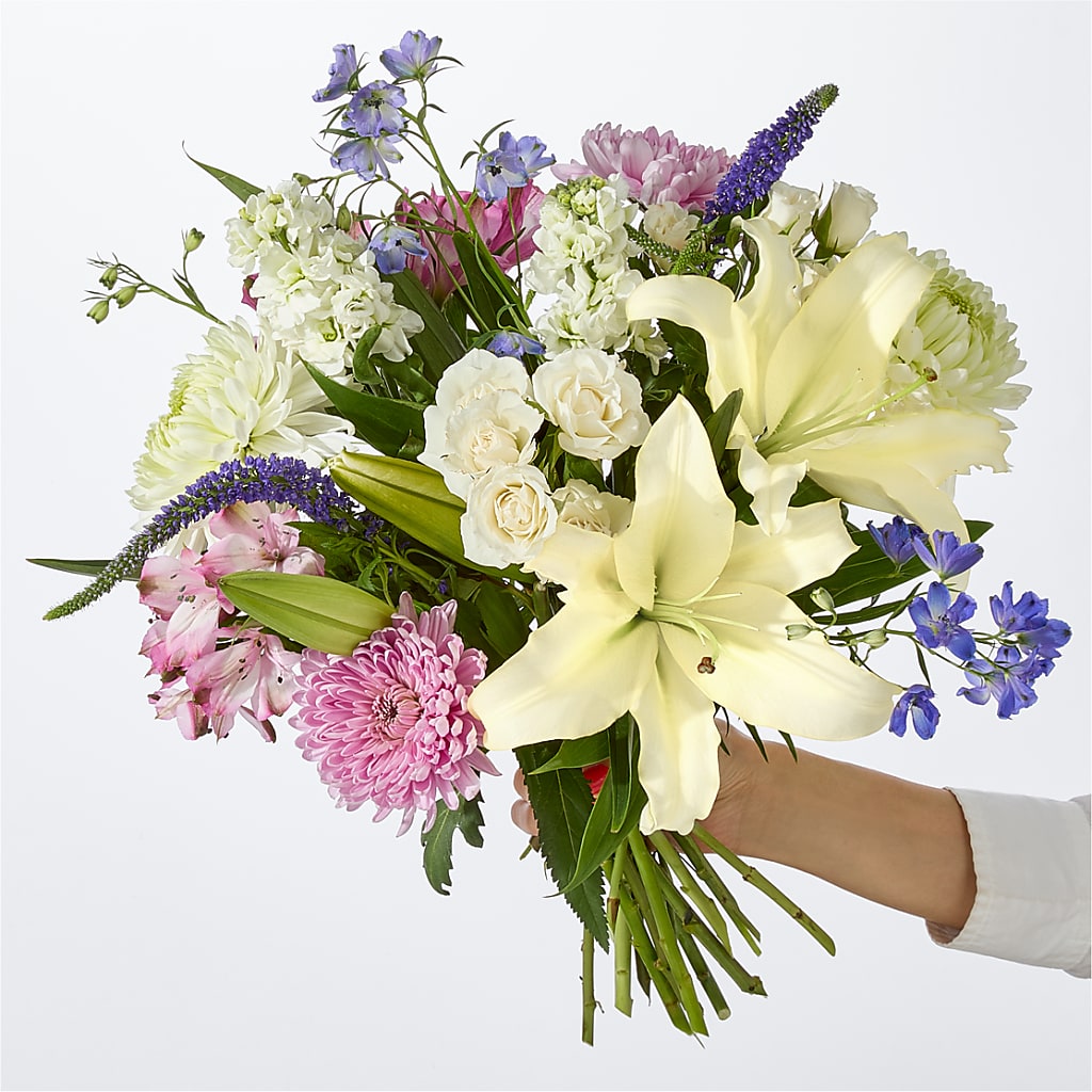 Winter Celebration Bouquet –  The Rose Shop, Kerrville TX