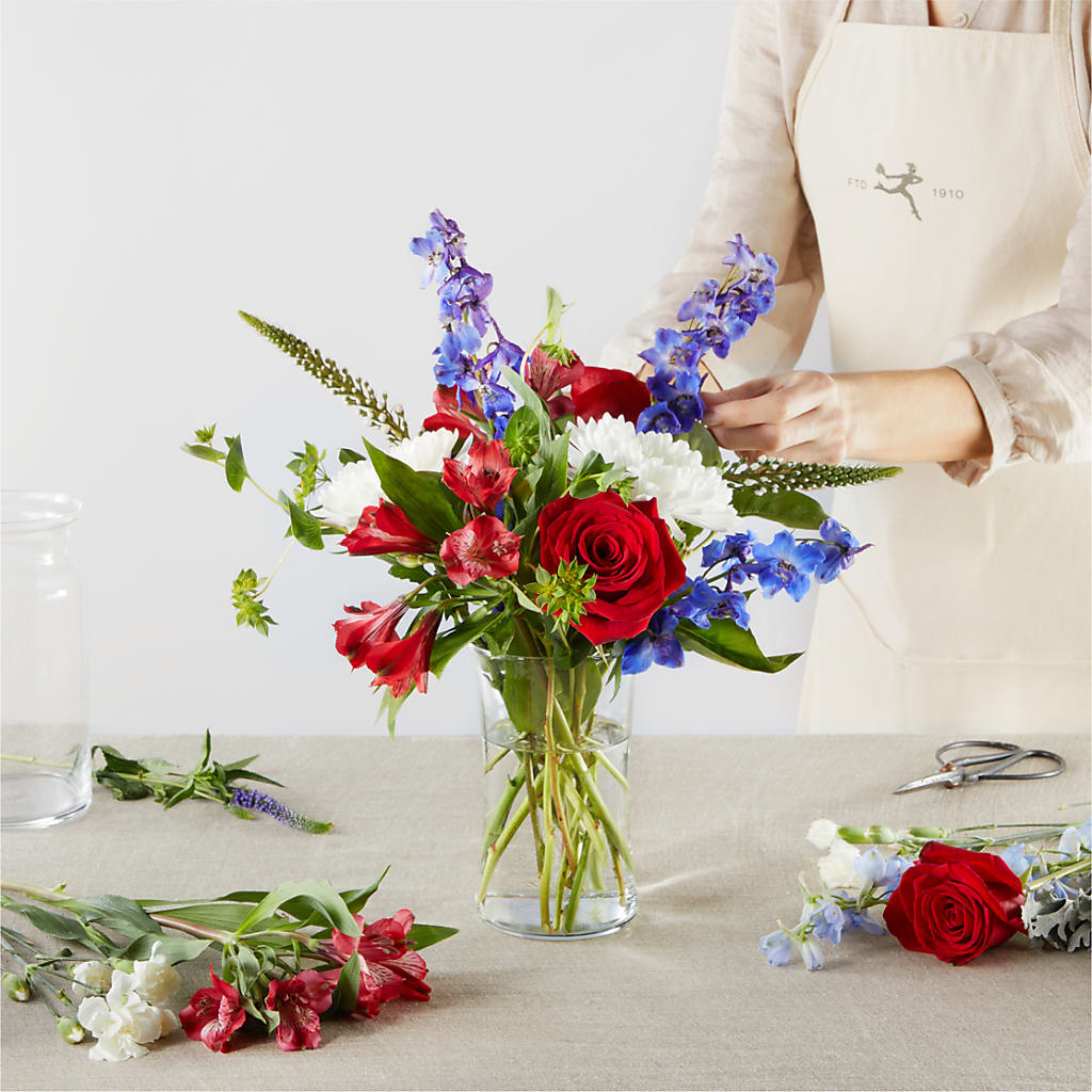 Star Spangled - A Florist Original –  The Rose Shop, Kerrville TX