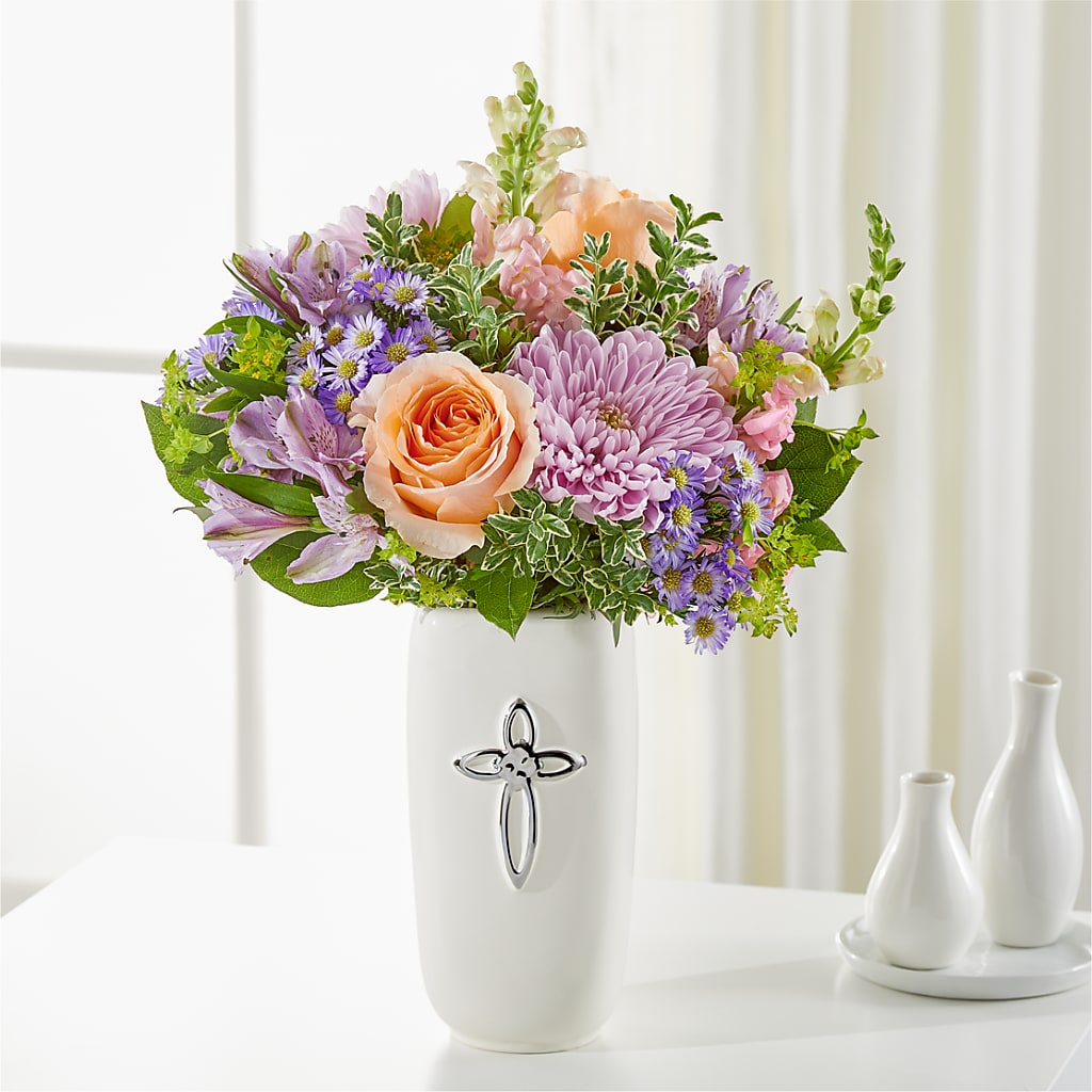 Divine Gift Bouquet –  The Rose Shop, Kerrville TX