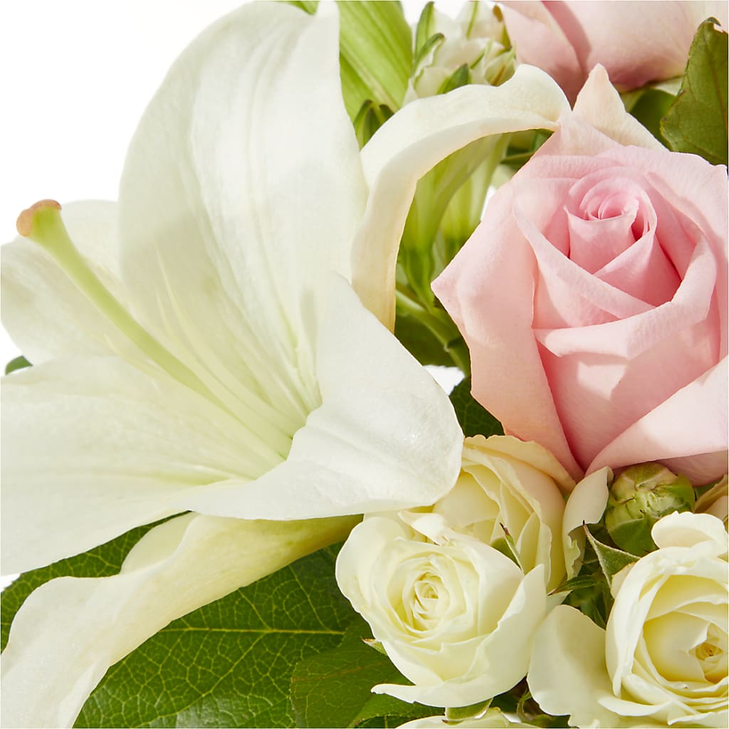 Kindhearted Bouquet –  The Rose Shop, Kerrville TX