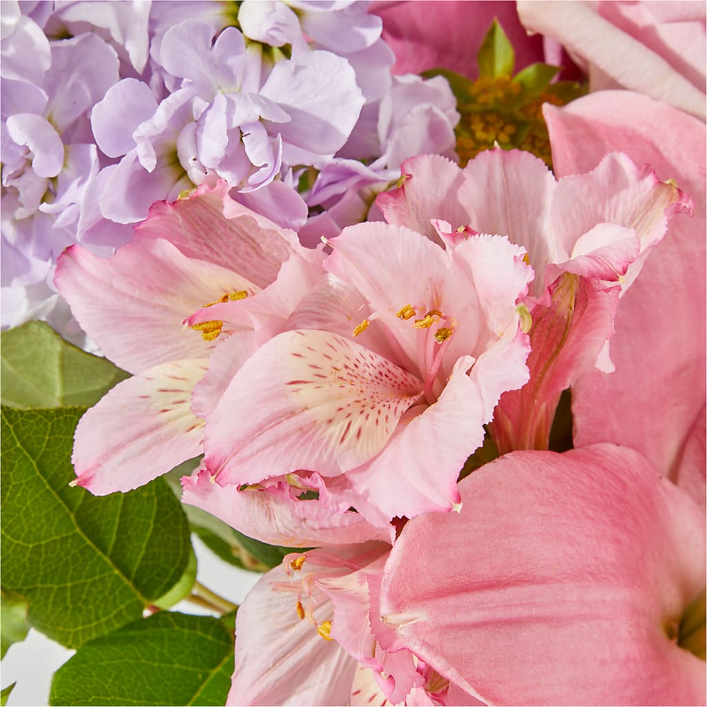 The Crown Jewel Bouquet –  The Rose Shop, Kerrville TX