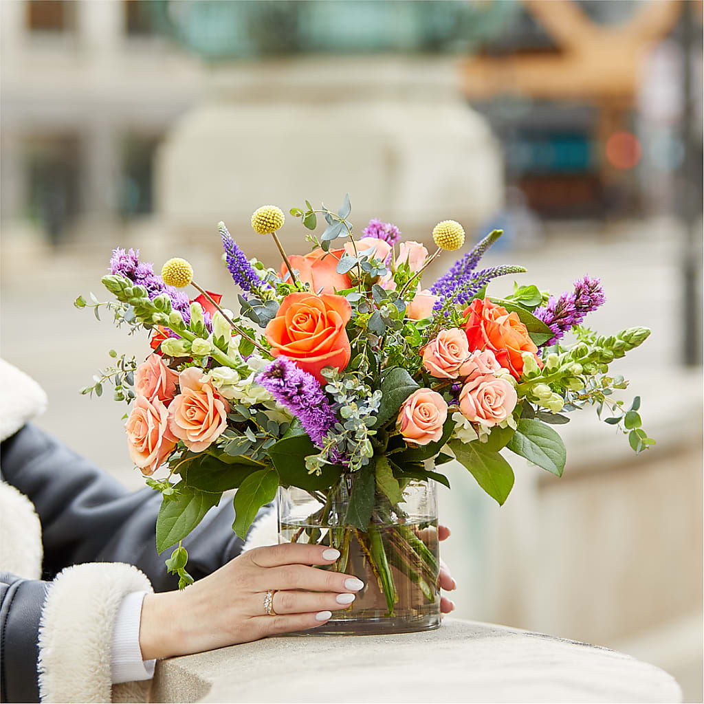 The Standout Bouquet –  The Rose Shop, Kerrville TX