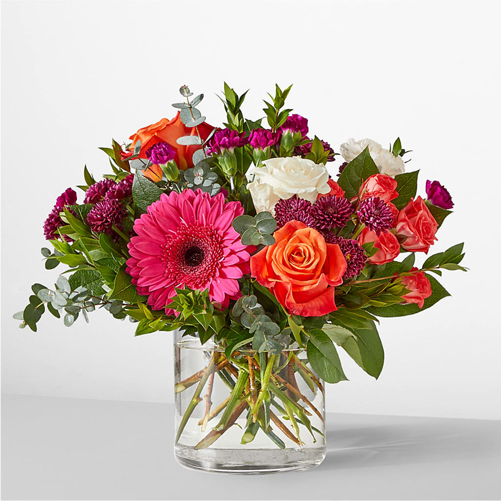 Smell the Roses Bouquet –  The Rose Shop, Kerrville TX