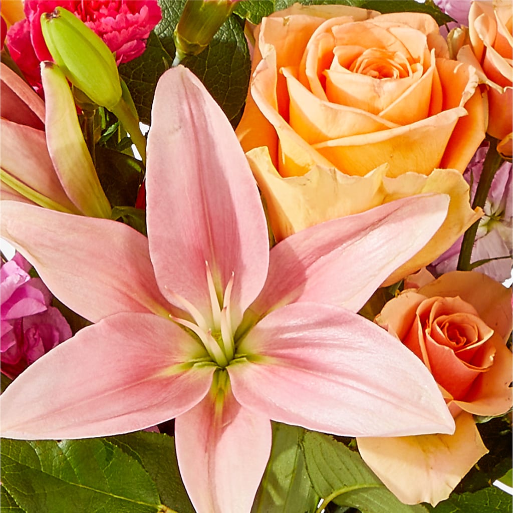Bisous Bouquet –  The Rose Shop, Kerrville TX
